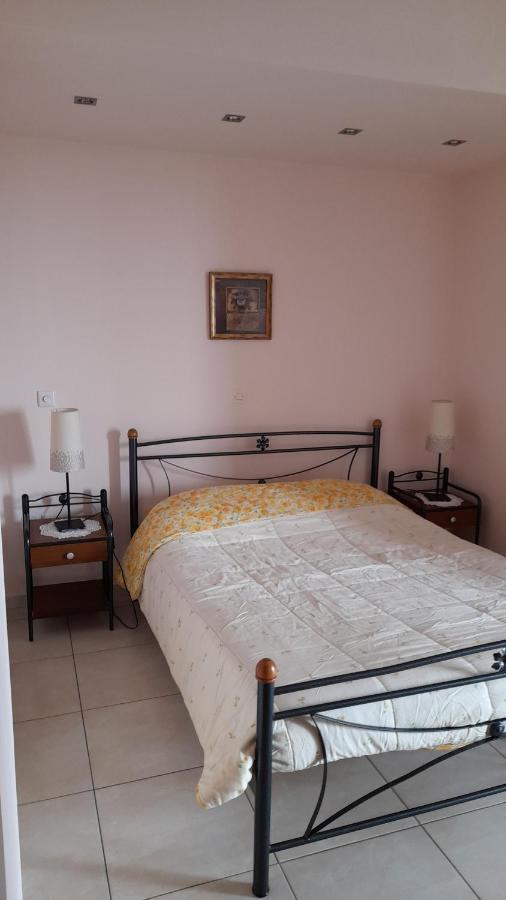 Akrata Rose Garden Apartments I Paralia Akratas Exterior photo